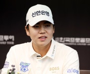 '절정의 퍼팅감' 장유빈, 대상 확정에 이어 '상금왕·다승왕 가능성 높여' [KPGA] < 인터뷰 < 뉴스 < 기사본문 - 골프한국 '절정의 퍼팅감' 장유빈... 