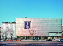 재건축 한다는 서울 압구정 갤러리아 백화점 조감도.jpg - 고급유머 재건축 한다는 서울 압구정 갤러리아 백화점 조감도.jpg