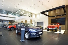 지프, 광주에 일곱번째 전용 전시장 오픈 < 자동차뉴스 < 기사본문 - 지피코리아 지프, 광주에 일곱번째 전용 전시장 오픈