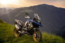 BMW 뉴 R 1250 GS 어드벤처 풍성한 토크감 일품이야~ < 테마기획... 지피코리아 BMW 뉴 R 1250 GS 어드벤처 풍성한 토크감 일품이야~