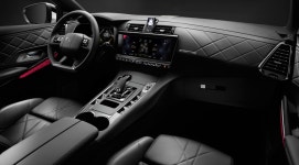 명품 DS 브랜드 DS7 크로스백 숨겨진 첨단 기술에 깜짝! < 시승기 < 기사본문 - 지피코리아 명품 DS 브랜드 DS7 크로스백 숨겨진... 