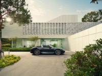 포르쉐디자인 50년 철학 담은 스포츠카 `911 S 타르가` 공개... 기사본문 - 지피코리아 포르쉐디자인 50년 철학 담은 스포츠카 `911 S 타르가` 공개