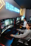 LG 올레드 플렉스로 금성오락실서 F·U·N 경험 선보인다 < 라이프 < 기사본문 - 지피코리아 LG 올레드 플렉스로 금성오락실서 F·U·N 경험... 