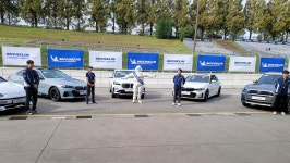 뛰어넘은 올웨더 타이어 < 자동차뉴스 < 기사본문 - 지피코리아... 미쉐린 크로스클라이밋3 체험해보니…사계절 뛰어넘은 올웨더 타이어