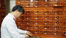 과로, 음주, 흡연, 스트레스, 다이어트, 단식, 극심한 생리통은 구취, 입냄새 원인 적신호? < 칼럼 < 오피니언 < 기사본문 - 한국투데이 과로, 음주... 