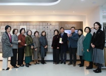 대한적십자사 서울지사, 여성봉사특별자문위원 김영희 레드크로스아너스클럽 가입 < 문화·예술·연예 < 라이프 < 기사본문 - 한국투데이... 