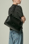 ROUGE & LOUNGE｜[루즈앤라운지] 루나 숄더 L (RA2E3ABG211WM1BK) Q0ZRA2E3ABG211WM1BK00｜SSF SHOP [루즈앤라운지] 루나 숄더 L...