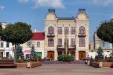 Belarus: top tourist attractions and sightseeing route planner Monuments, parks, and activities 2023