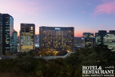 밀레니엄 힐튼 서울, ‘듀플렉스 스위트 패키지(Duplex Suite Package)... 밀레니엄 힐튼 서울, ‘듀플렉스 스위트 패키지(Duplex Suite Package)... 