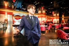 [Beverage People] 독보적인 와인 클래스, 소통을 통해 성장하다_ 레스케이프 호텔 조현철 소믈리에 < 카페&바 < 기사본문 - 호텔앤레스토랑... 