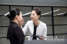 “특급호텔에서 자격증 땄어요” 롯데호텔, 서비스 아카데미 민간 자격증 과정 오픈 < 호텔&리조트 < 기사본문 - 호텔앤레스토랑 “특급호텔에서... 