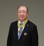 THE WE 김성수 대표 민주평통 부의장, 모란장 수상 < 호텔&리조트... THE WE 김성수 대표 민주평통 부의장, 모란장 수상 - 호텔앤레스토랑