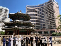 [Zoom In] 코로나19로 출혈 멈추지 않는 호텔 인력난 - 구조적 원인과 사회·문화적인 이유 겹쳐 산업 측면의 고민 요구되다 < 호텔&리조트... 