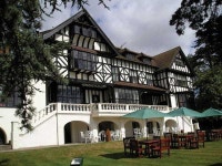빌리지 호텔 런던 왓퍼드 - Village Hotel London Watford - 티라트래블 - 호텔, 여행의 목적이 되다