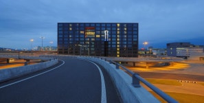 래디슨 호텔 취리히 에어포트 - Radisson Hotel Zurich Airport - 티라트래블 - 호텔, 여행의 목적이 되다 래디슨 호텔 취리히... 