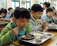 “닭고기 안전하다. 이럴 때 더 먹자” < 농업/경제 < 홍성신문 < 기사본문 - 홍성신문·내포타임즈 “닭고기 안전하다. 이럴 때 더 먹자”