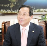 “옛 종로 명성 재현해야죠” < 인터뷰 < 사람들 < 기사본문 - 홍성신문·내포타임즈 “옛 종로 명성 재현해야죠”