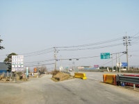 “내기마을 진입로 확장 및 동시신호등 설치해 주오” < 사회 < 홍성신문 < 기사본문 - 홍성신문·내포타임즈 “내기마을 진입로 확장 및... 