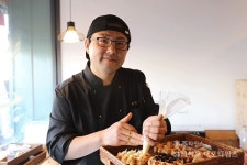 수제 와플의 진수를 선보인다 < 사람들 < 홍성신문 < 기사본문 - 홍성신문·내포타임즈 수제 와플의 진수를 선보인다