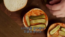 채널 ‘먹어볼래TryToEat < No.1 브랜드 < INSIGHT < 기사본문... 스트레스 날려주는 병맛 유튜브 요리 채널 ‘먹어볼래TryToEat - 소비자평가