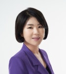 이범익 한국암웨이 | 한국암웨이 배수정대표, '2022 대한민국경영자상' 수상 < No.1 브랜드 < INSIGHT < 기사본문 - 소비자평가 한국암웨이 배수정대표, '2022...