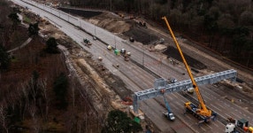 M25 set to close again for new bridge installation in June | UK | News | Express.co.uk Major motorway to close again for new... 