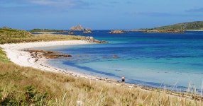 Beautiful UK holiday hotspot in crisis amid population drop – ‘untenable’ | UK | News | Express.co.uk Beautiful UK holiday... 