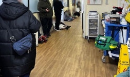 Mum left heartbroken after children seen sat on the floor at full capacity hospital | UK | News | Express.co.uk Mum left... 