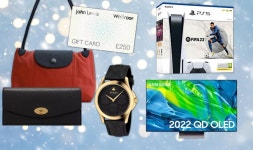 deal - includes PS5 with Fifa 23 for £12.99 | Express.co.uk Shoppers can get Mystery Christmas deal - includes PS5 with Fifa 23 fo
