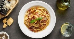 Jamie Olivers easy pasta and root veg recipe is a brilliant combo | Express.co.uk Jamie Olivers easy pasta and root veg... 