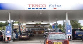 Tesco Clubcard trick for free Tesco and Esso petrol or diesel | Express.co.uk Tesco Clubcard tip for free Tesco and Esso petrol... 