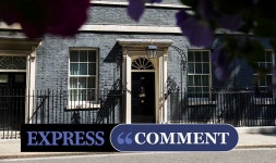 Dignity and diligence are key to damage-free fight - EXPRESS COMMENT | Express Comment | Comment | Express.co.uk Dignity and... 
