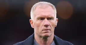with Paul Scholes | Football | Sport | Express.co.uk Man Utd... charged jaw-dropping fee for one-hour kickaround with Paul Scholes