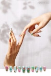 햇살 속, 눈부신 네일 그림자 : 네일홀릭 - NAILHOLIC MAGAZINE