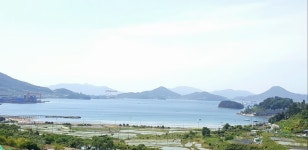 [현장기고] 조선산업단지는 남아돈다, 100만평 매립 거제해양플랜트 산단 필요없다 : 환경운동연합