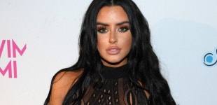Abigail Ratchford Stuns In New Selfies: ‘Hair And Makeup By Me Today’