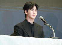 [정보/소식] '김수현 명예훼손' 팬들이 고발...개그맨 출신 유튜버 검찰 송치 - 인스티즈(instiz) 드라마/영화/배우 카테고리 [정보/소식] 