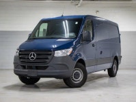 Used 2022 GMC G2500 Van Savana LT 135 Ratings, Values, Reviews & Awards