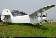 19 | PZL-Mielec An-2R | Lithuania - Air Force | Vivion Mulcahy | JetPhotos