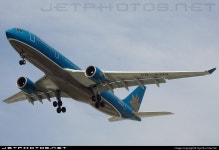 VN-A370 | Airbus A330-223 | Vietnam Airlines | Duc Nguyen | JetPhotos