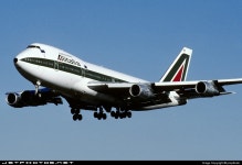 I-DEMY | Boeing 747-230B | Alitalia | propfreak | JetPhotos