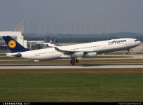 D-AIGT | Airbus A340-313X | Lufthansa | Stephan B. | JetPhotos