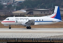 1713 | Hawker Siddeley HS-748 Series 2A | South Korea - Air Force | Charles Cunliffe | JetPhotos