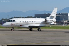 9H-555MF | Gulfstream G200 | Private | Paul Denton | JetPhotos