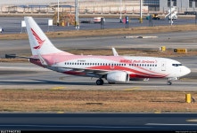 B-5830 | Boeing 737-7ME | Ruili Airlines | Lazy Clutch | JetPhotos