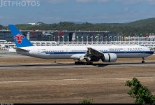 B-2049 | Boeing 777-31BER | China Southern Airlines | XWTX | JetPhotos