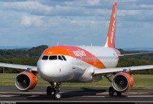 G-EZTC | Airbus A320-214 | easyJet | Roger Oldfield | JetPhotos