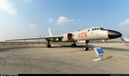 41276 | Xian H-6K | China - Air Force | Yiwen Song | JetPhotos