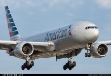 N782AN | Boeing 777-223(ER) | American Airlines | Mark Szemberski | JetPhotos