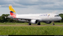 CC-BFE | Airbus A320-214 | LATAM Airlines | eifer_dsi | JetPhotos CC-BFE | Airbus A320-214 | LATAM Airlines  | eifer_dsi | JetPhotos